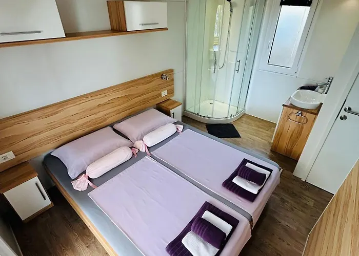 Tatil Evi Family Claudia Makarska